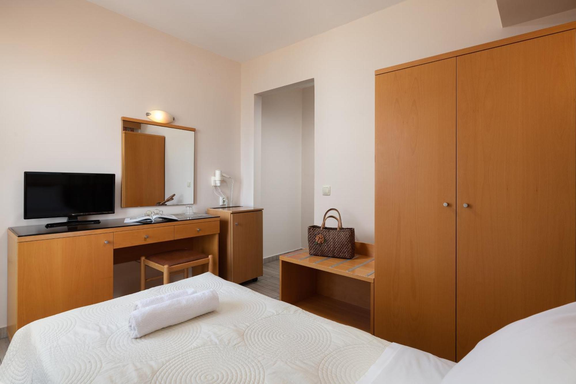 Nafsika Hotel Rhodes City Extérieur photo