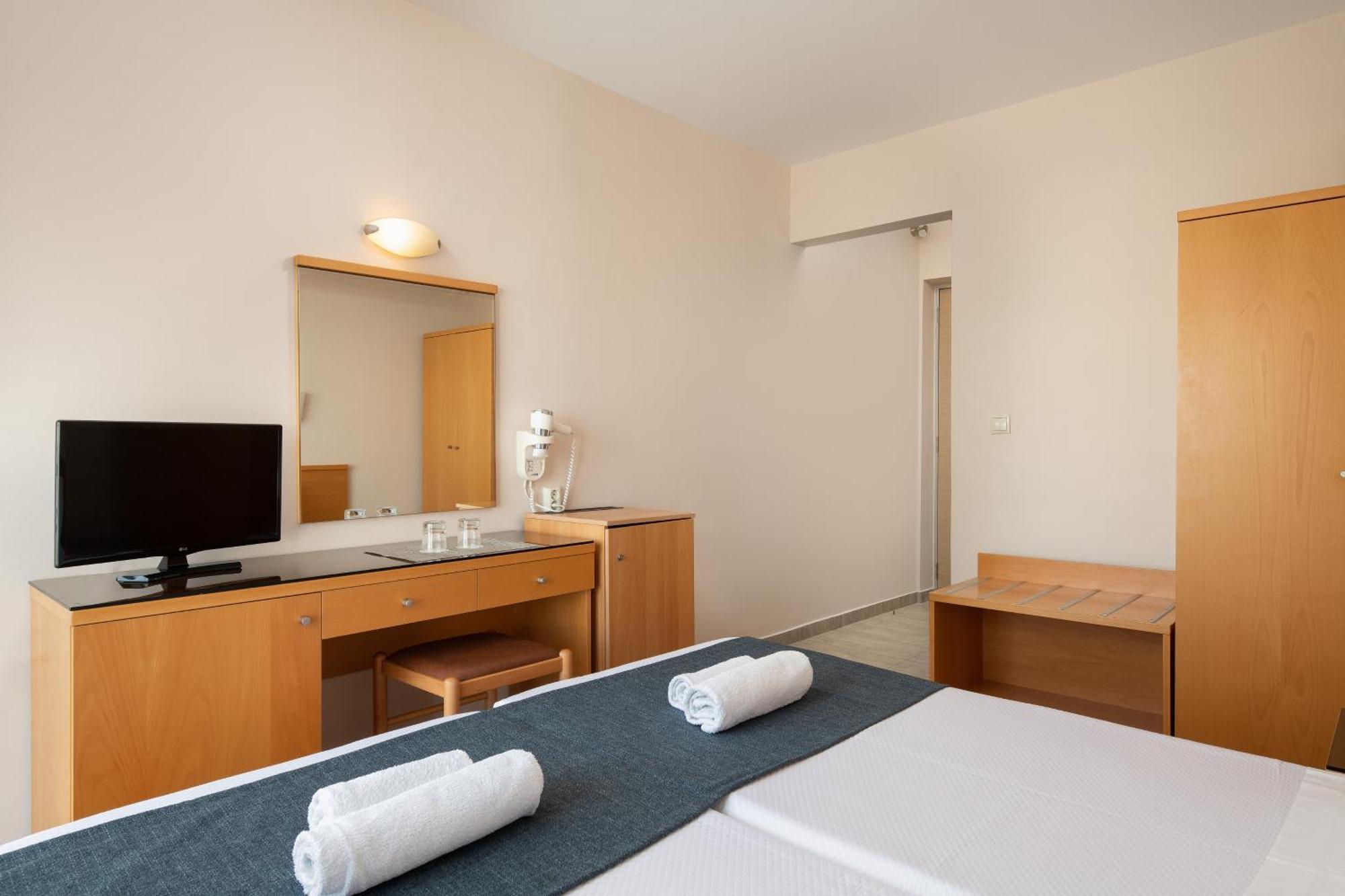 Nafsika Hotel Rhodes City Extérieur photo