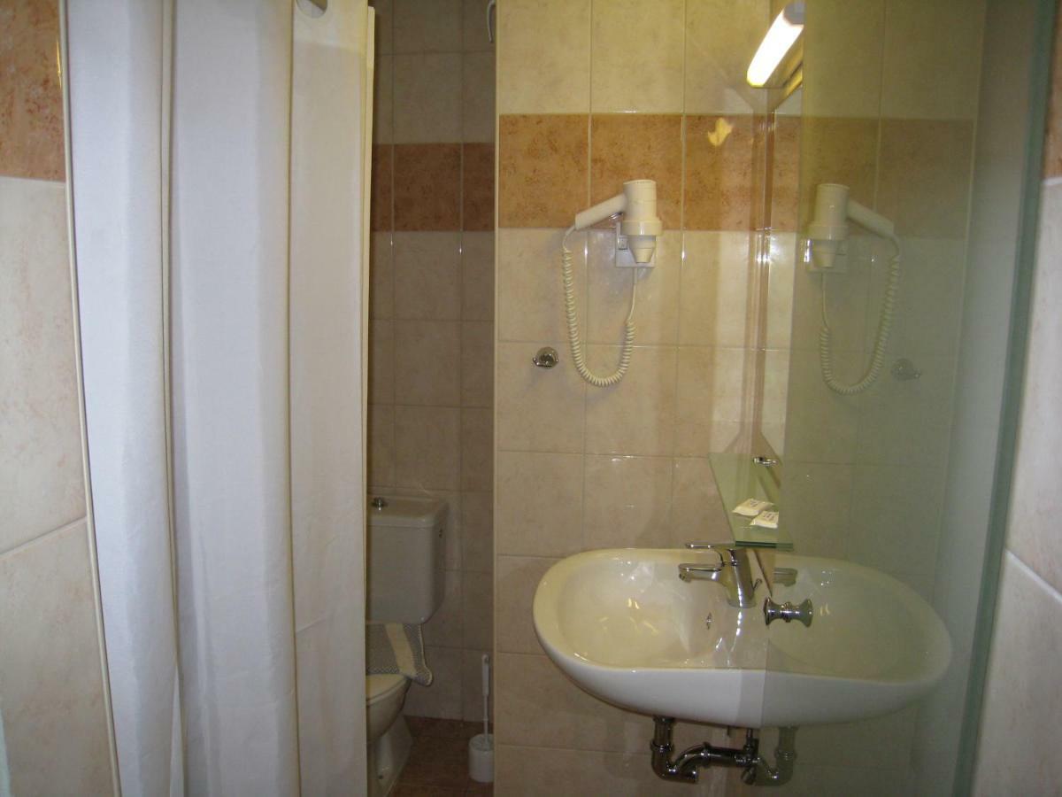 Nafsika Hotel Rhodes City Extérieur photo